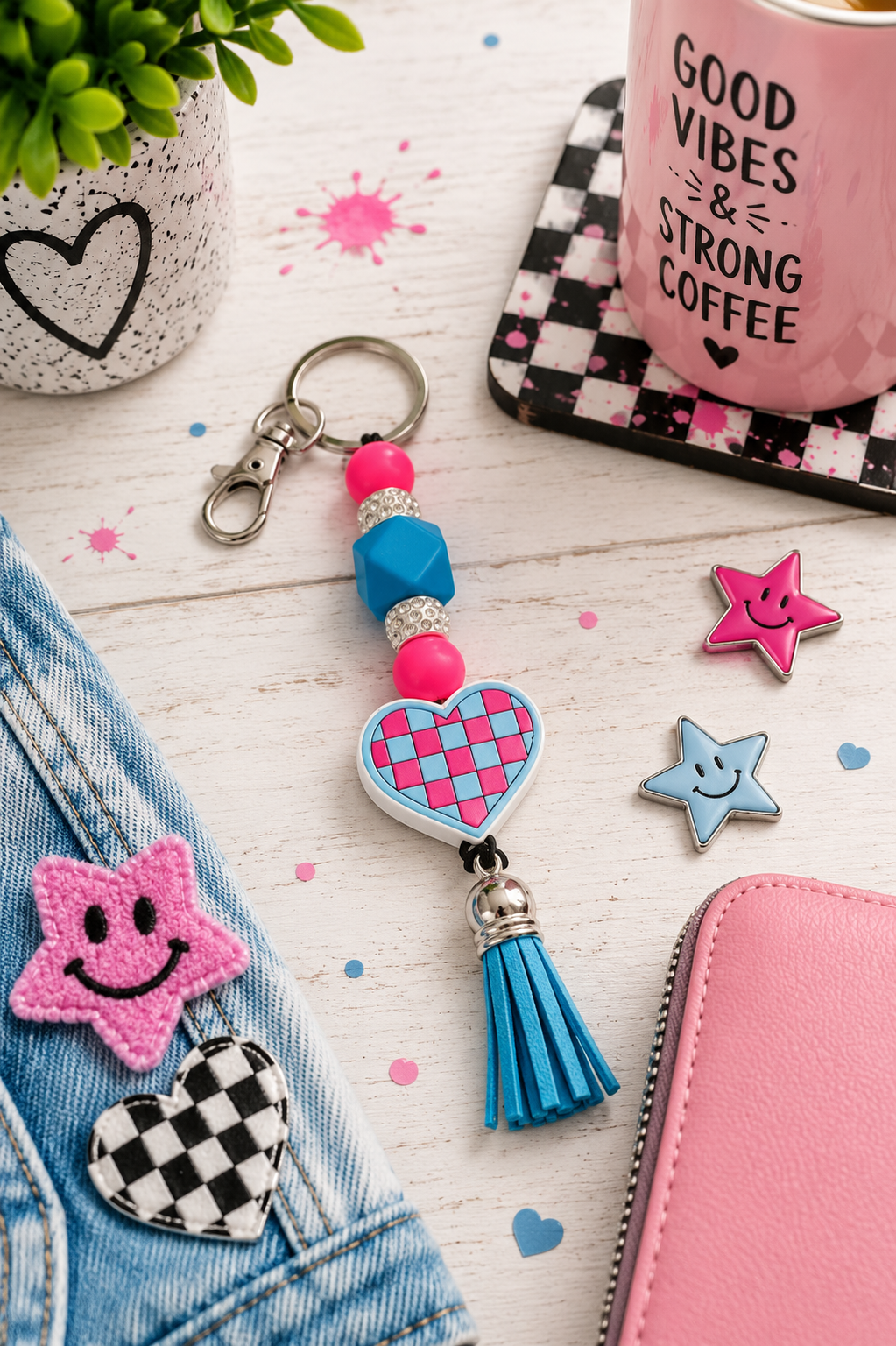 Checkered Heart Beaded Keychain | Handmade Retro Keychain | Cute Backpack & Purse Charm Gift